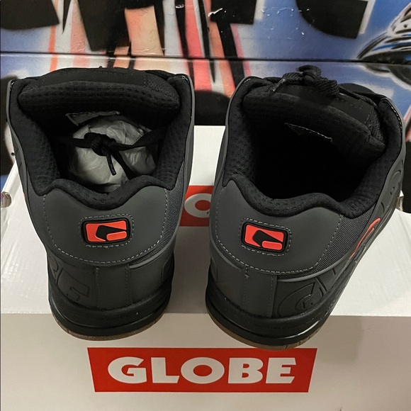 Globe Tilt Black Split/Orange - Picture 5 of 6